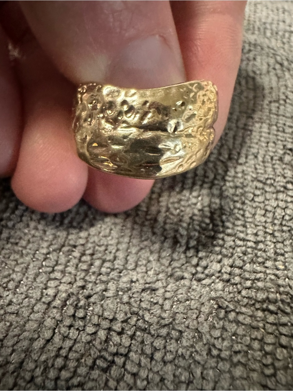 Handcrafted Textured Gold-Tone Women’s Ring size 8.5